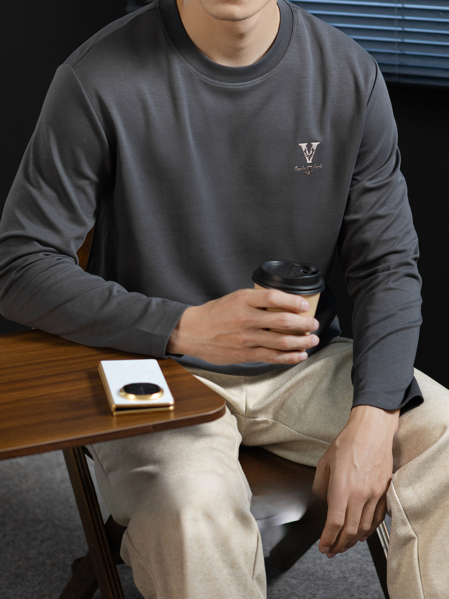 【經典奢華風】雲感莫代爾棉圓領打底T恤男士春秋立體印花高級感