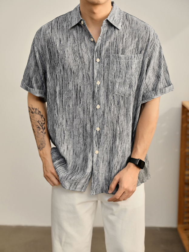 簡約時髦褶皺紗感紋理襯衫鬆弛慵懶風透氣樹紋短袖寸衣男夏