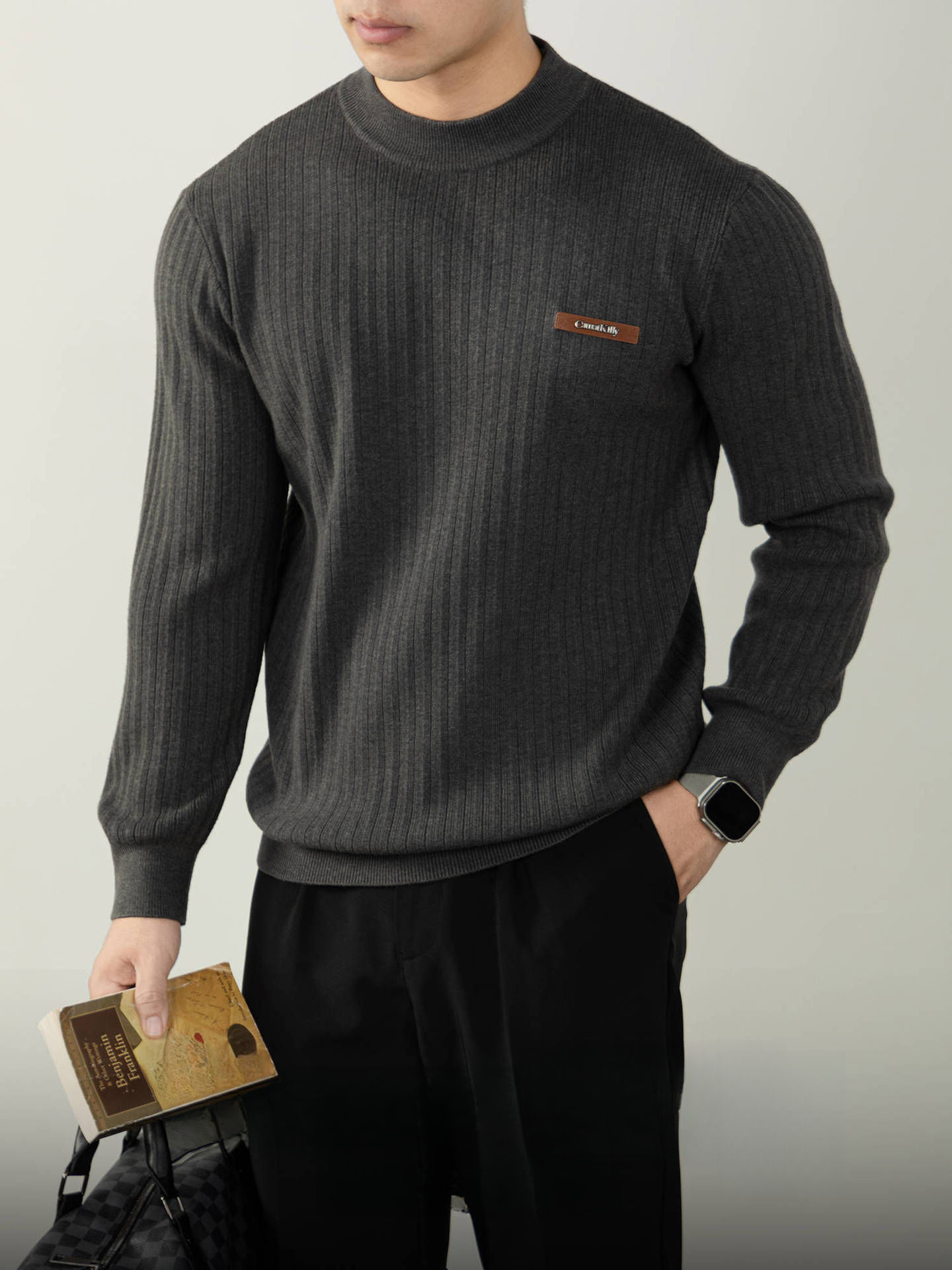 萊賽爾羊毛提花針織半高領軟暖質感豎紋肌理都市輕熟男裝秋冬款