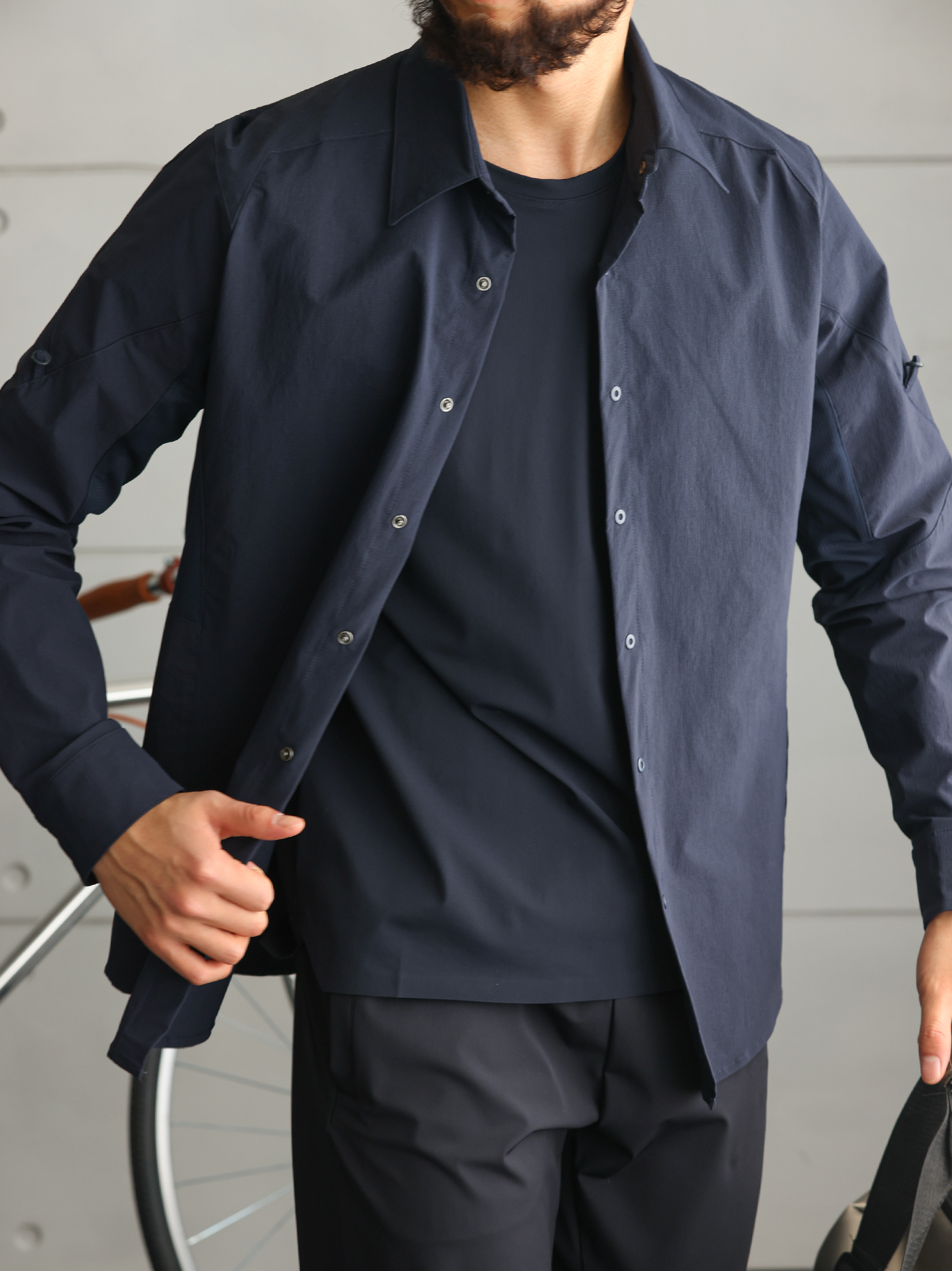 【都市輕旅】多場景速乾透氣通勤運動襯衫休閒商務襯衣男