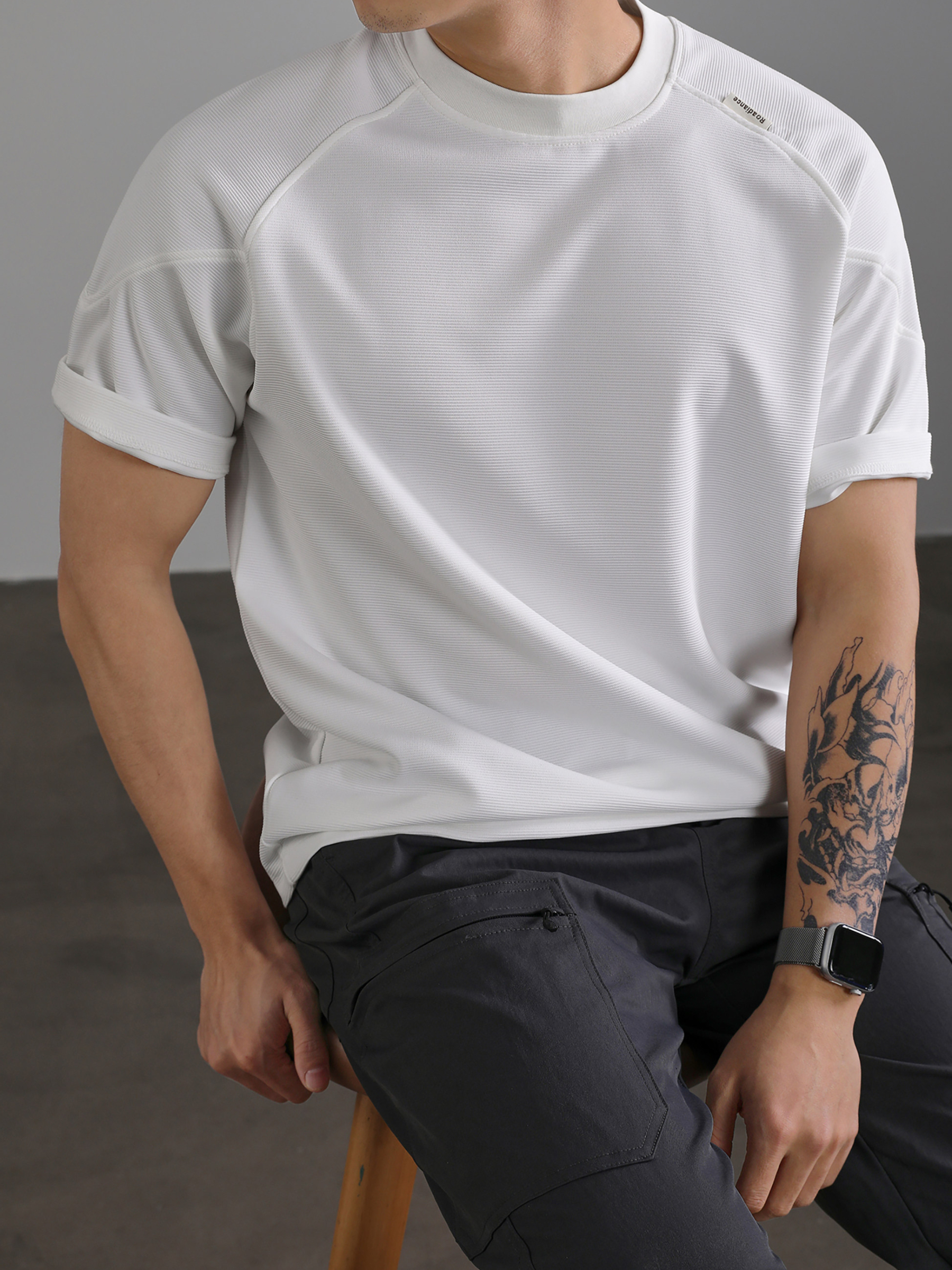 國潮簡質百搭短袖男夏季插肩袖坑條肌理T恤衫休閒圓領上衣