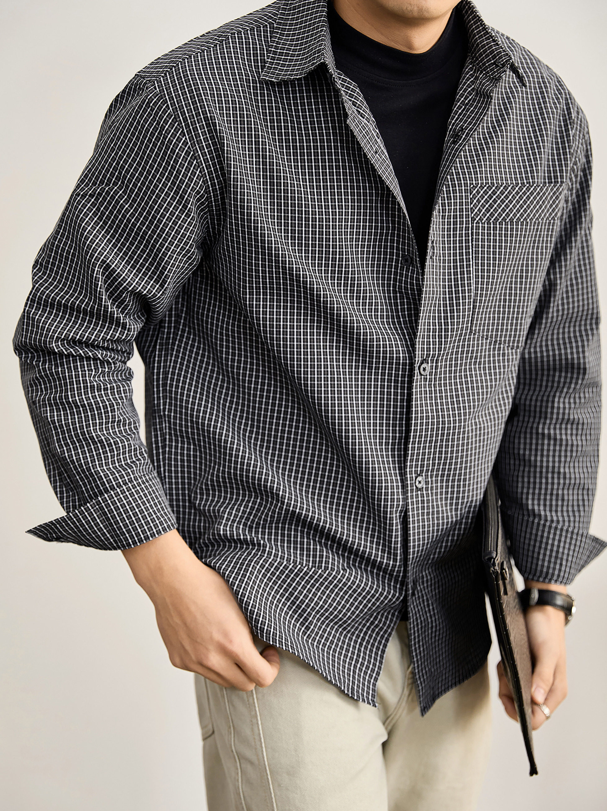 老錢風復古懷舊風抗皺免燙翻領襯衣單貼袋設計撞色格子襯衫男