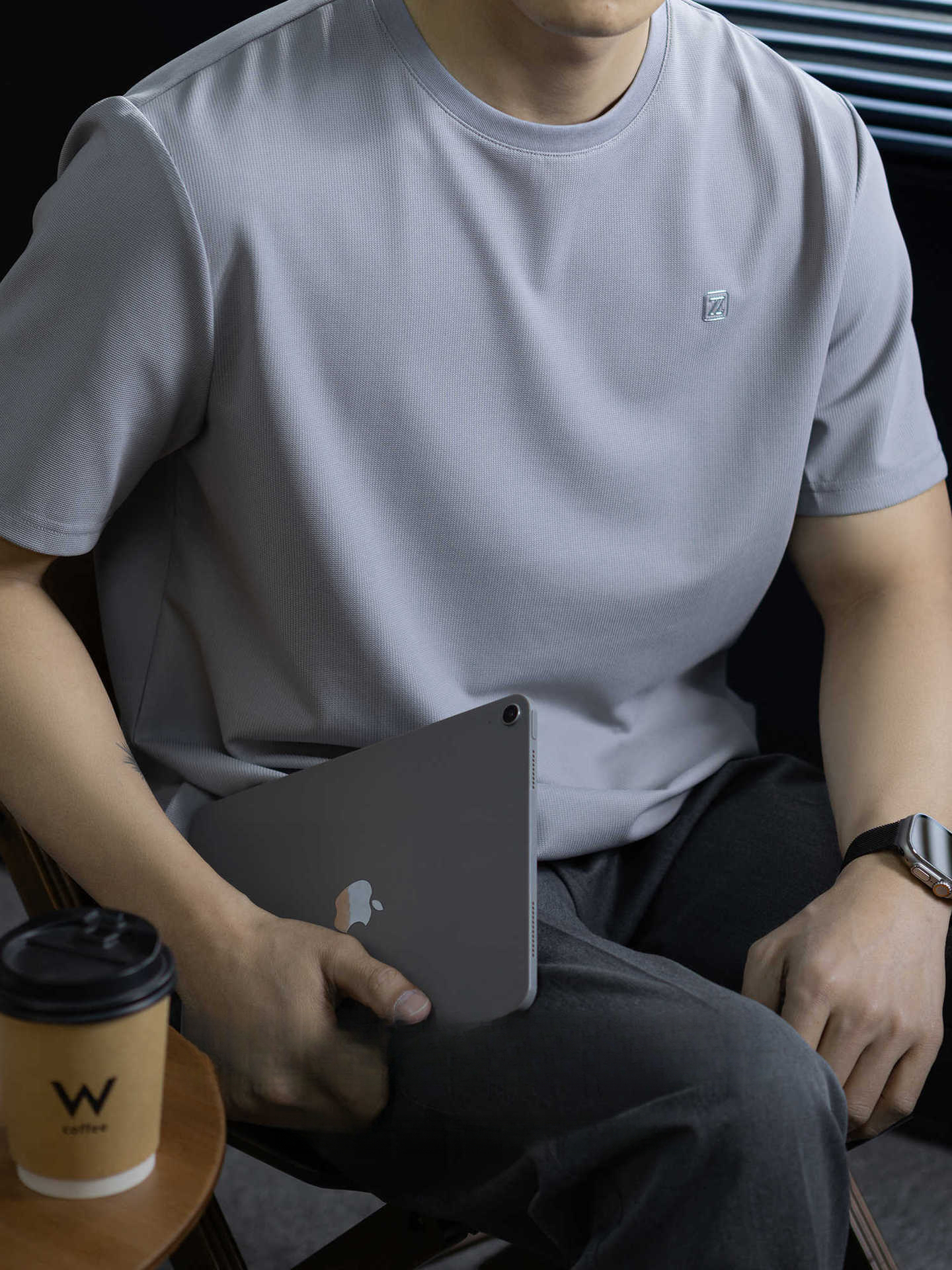 冰絲錦氨涼感免燙商務短袖T恤男夏季高端3D字母垂感透氣運動上衣