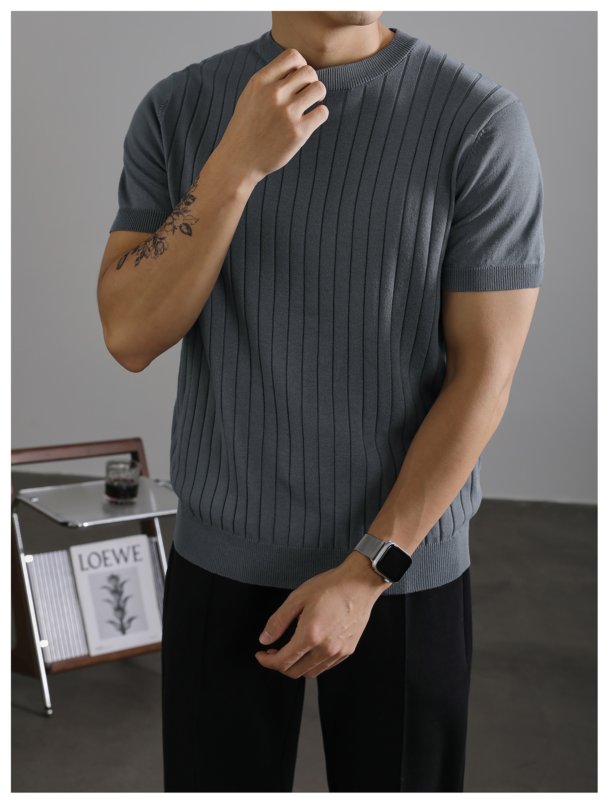 黑色簡質圓領短袖上衣男夏季透氣針織款T恤衫大條紋薄款體恤