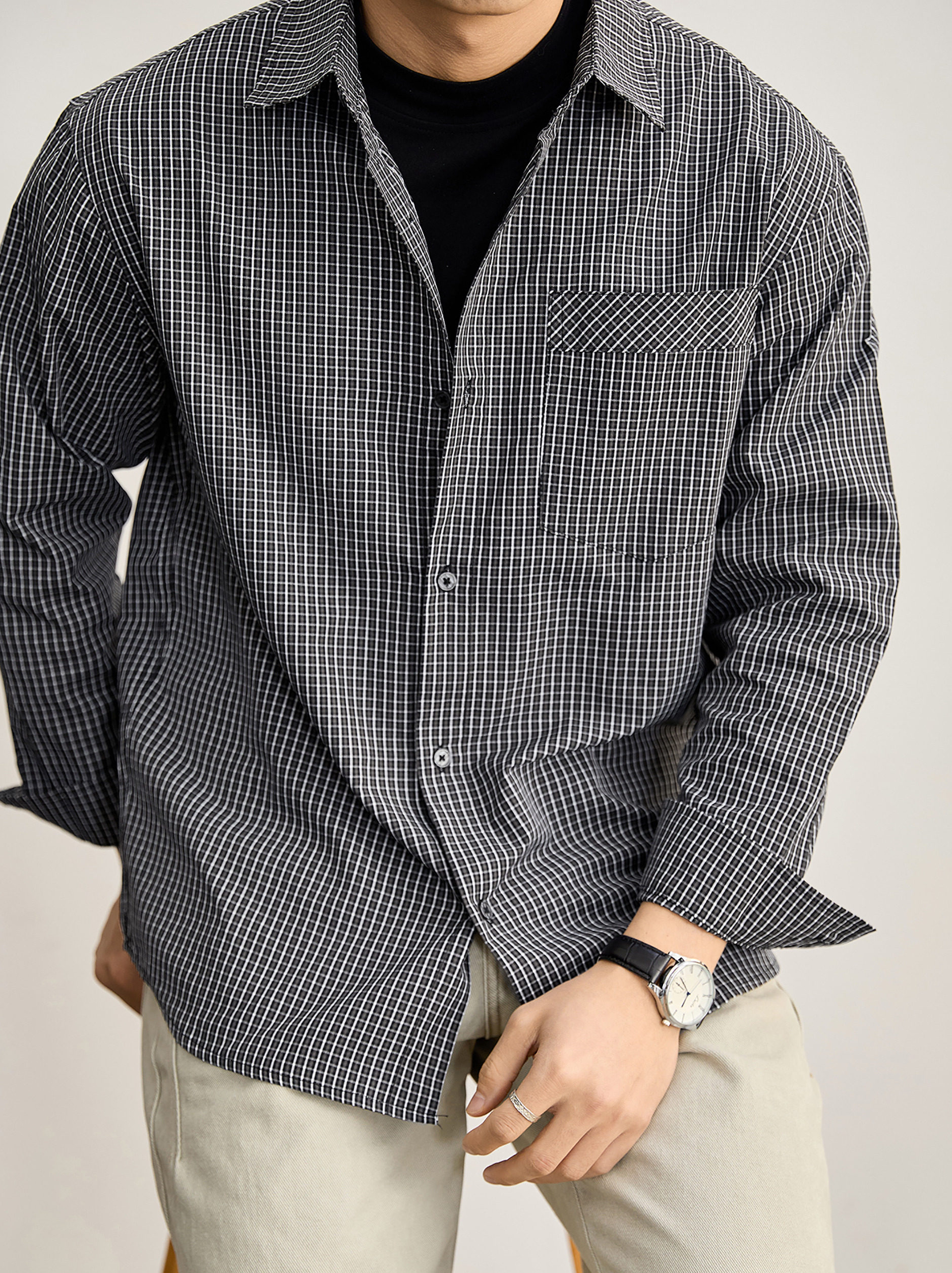 老錢風復古懷舊風抗皺免燙翻領襯衣單貼袋設計撞色格子襯衫男