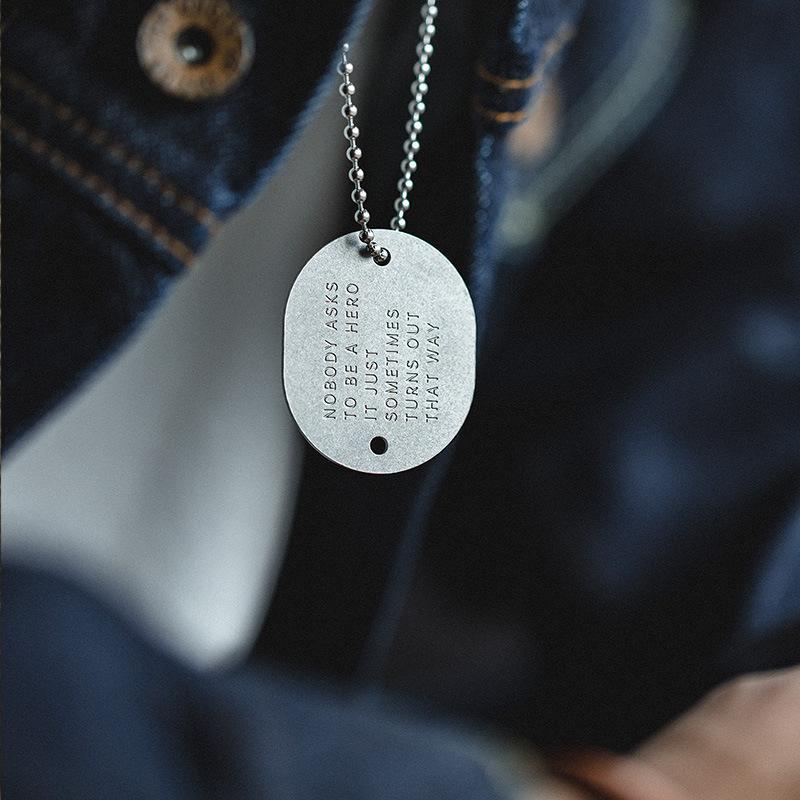 美式字母軍牌吊墜項鏈嘻哈狗牌蹦迪土酷兵掛件痞帥潮-Retro's Wear