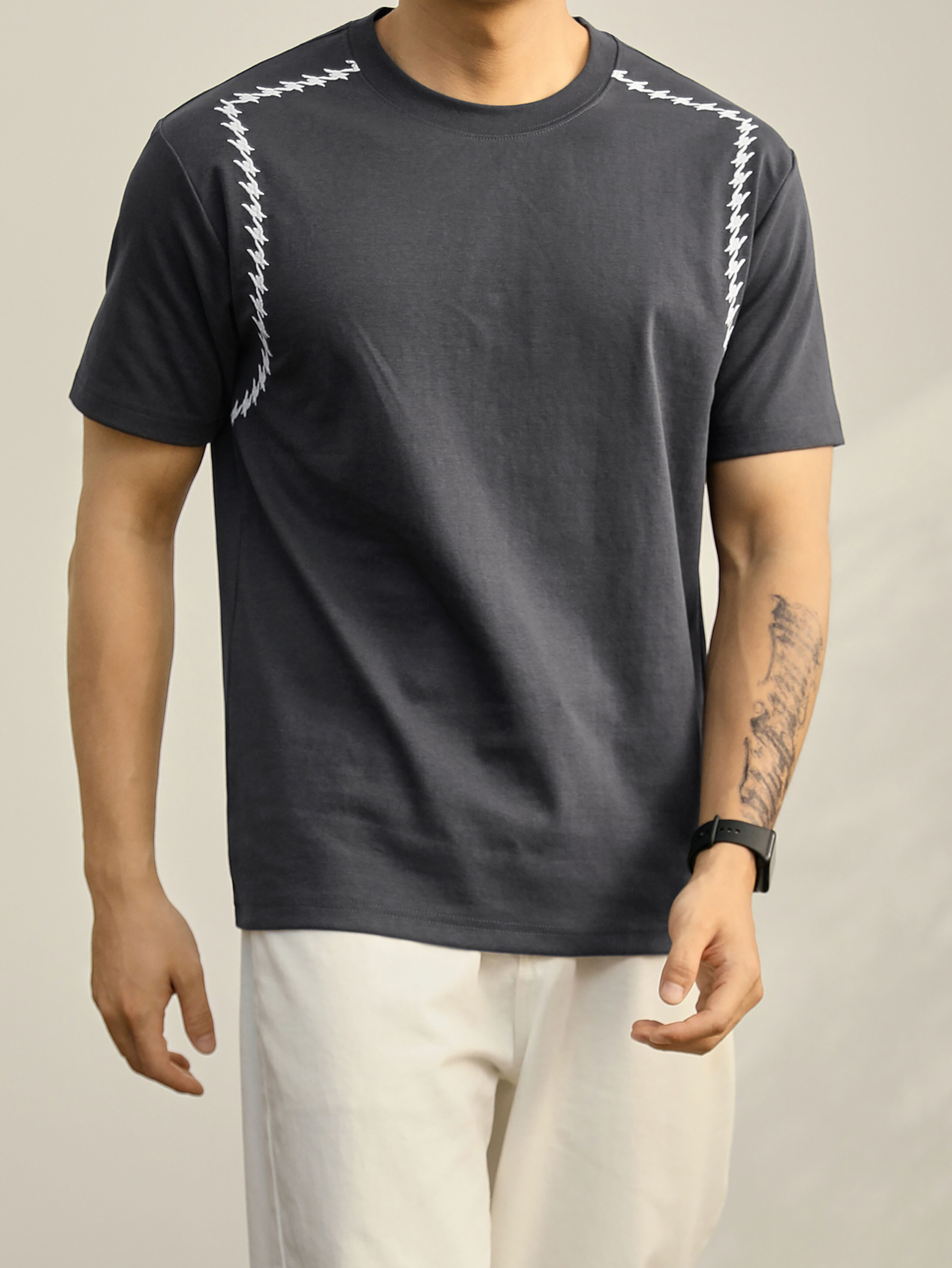 男夏季重磅冰感棉舒適圓領短袖時尚千鳥紋刺繡對稱分割線T恤