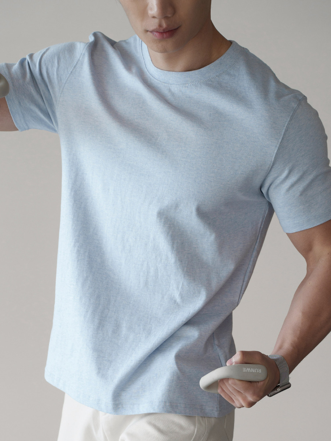 輕運動質感肌理休閒圓領T恤男士2026春夏新款通勤透氣速幹運動衫