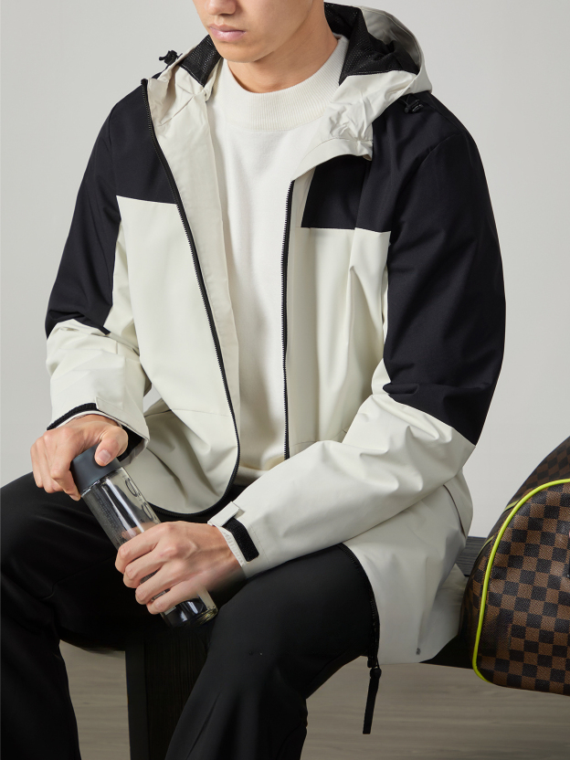 山系機能撞色拼接連帽衝鋒衣外套男秋冬戶外鎖溫防潑水登山服