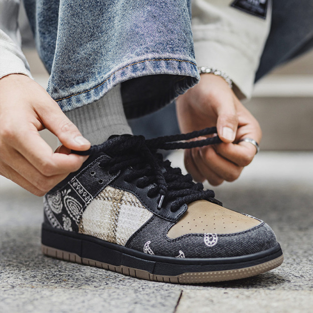 MRA腰果花滑板鞋男2025新款秋季英倫格紋刺繡厚底運動休閒潮鞋子