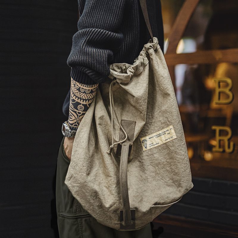 美式復古大容量紮染帆布傘兵包手提單肩斜挎水桶包袋男女-Retro's Wear