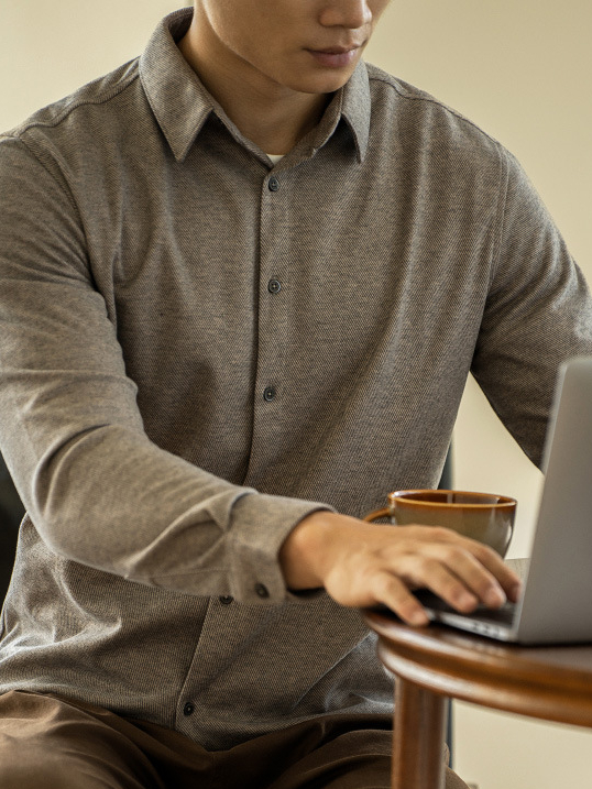 仿羊毛呢秋冬男士長袖襯衫商務休閒純色磨毛襯衣