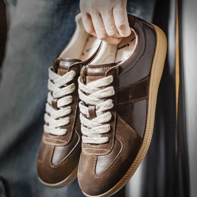 2025新款板鞋秋冬平底低幫百搭男鞋休閒運動軟底復古德訓鞋