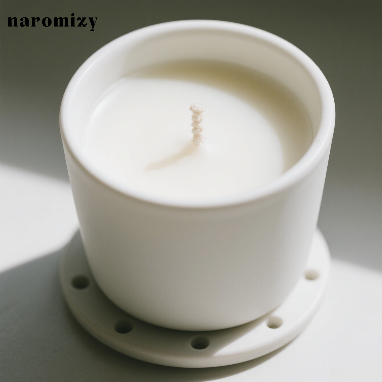 White ceramic scented candle