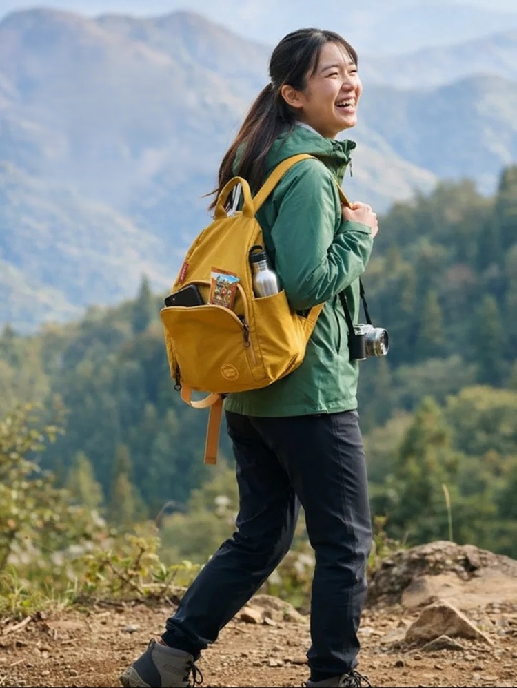 Multi-way Wear Ultra-light Large Capacity Backpack with Multiple Pockets