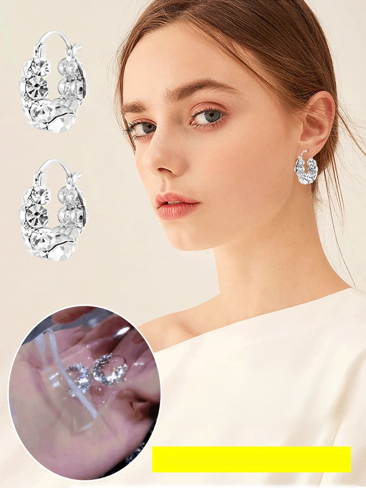 Exquisite Sparkling Full Rhinestone Earrings