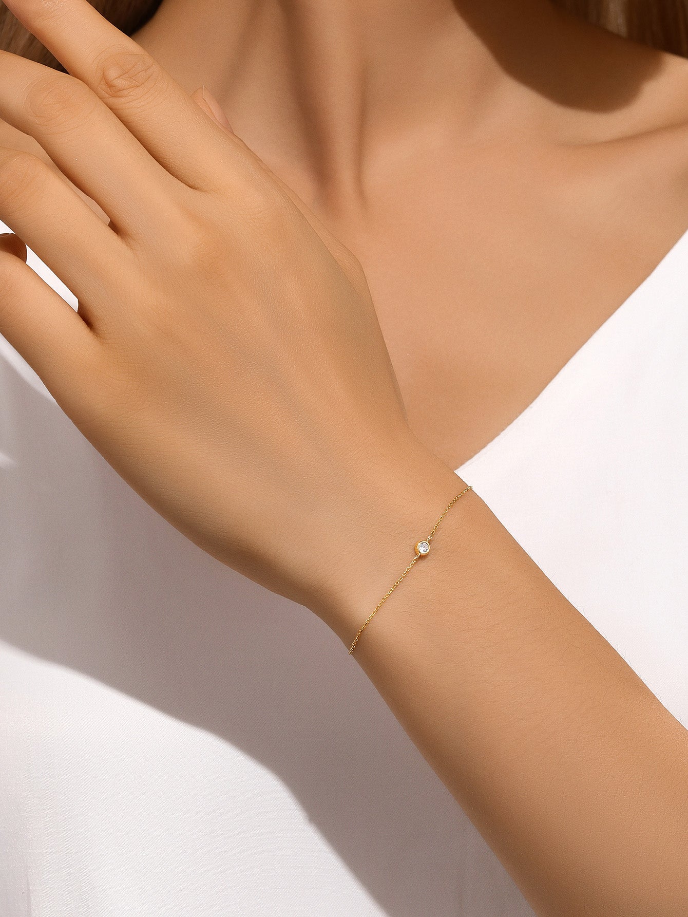 925 Sterling Silver Single Bezel Zircon Bracelet-aurivna