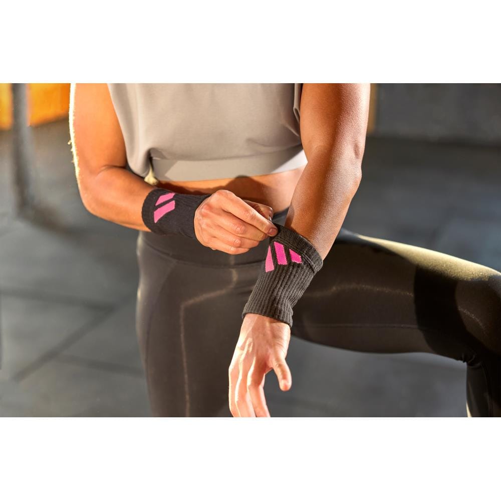 ADIDAS WRIST PROTECTORS -12CM