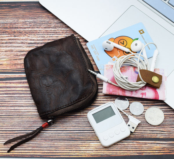 DEEPKEE original nubuck handmade full-grain genuine leather cowhide bag Vegetable Tanned Leather Handmade Old Creative Storage Bag Coin Purse 122#