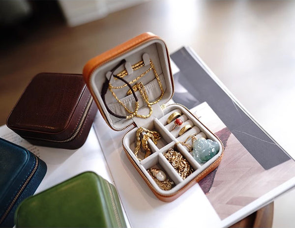 DEEPKEE original nubuck handmade full-grain genuine leather cowhide bag Refined Mini Jewelry Box #D11796