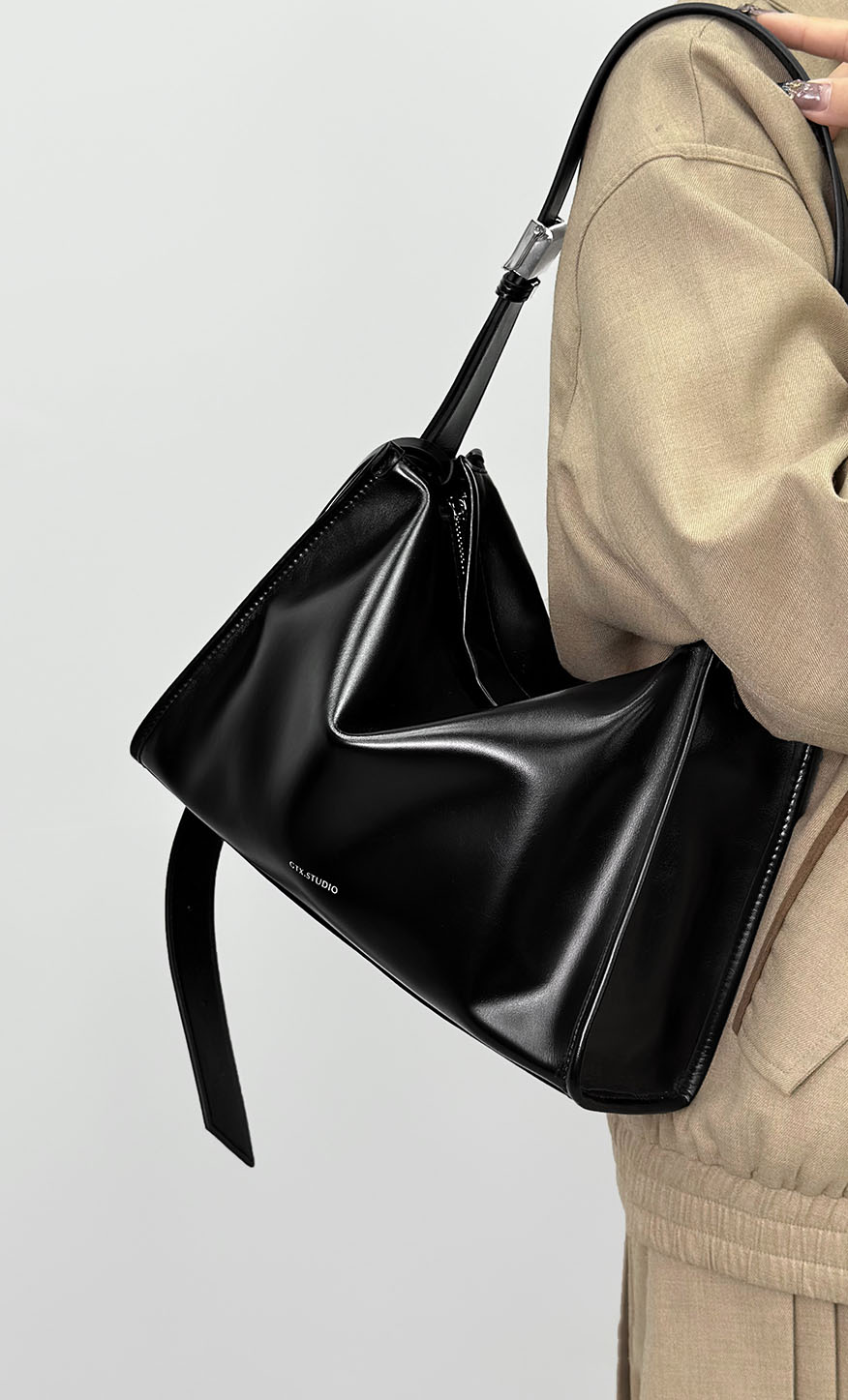 DEEPKEE original nubuck handmade full-grain genuine leather cowhide bag 黑色高級感肩斜背包A273號