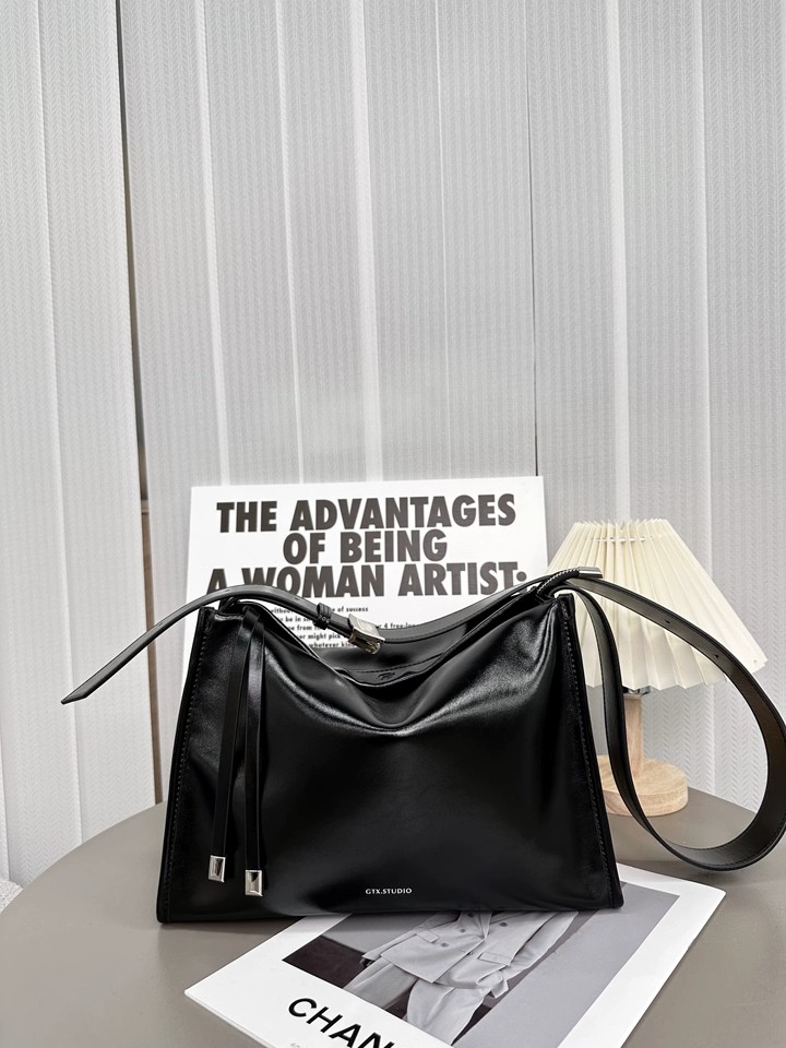 DEEPKEE original nubuck handmade full-grain genuine leather cowhide bag 黑色高級感肩斜背包A273號