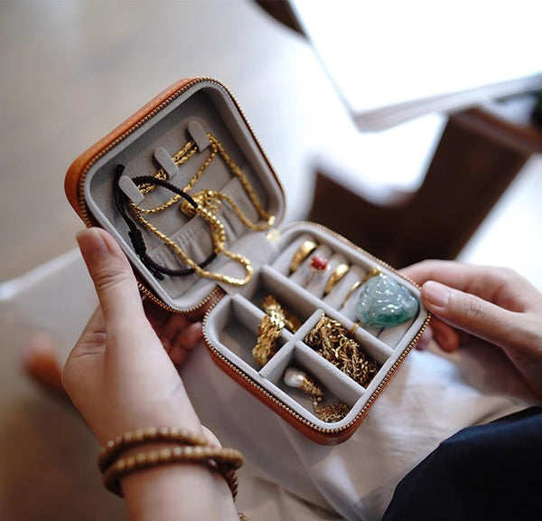 DEEPKEE original nubuck handmade full-grain genuine leather cowhide bag Refined Mini Jewelry Box #D11796