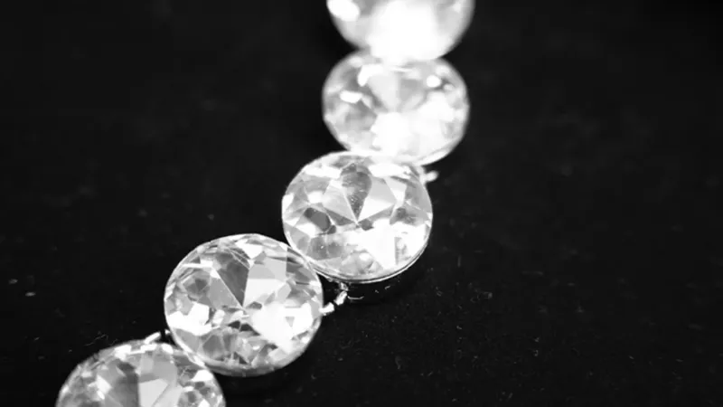 DEEPKEE original nubuck handmade full-grain genuine leather cowhide bag 鑲鑽鏈條腋下包 2203號