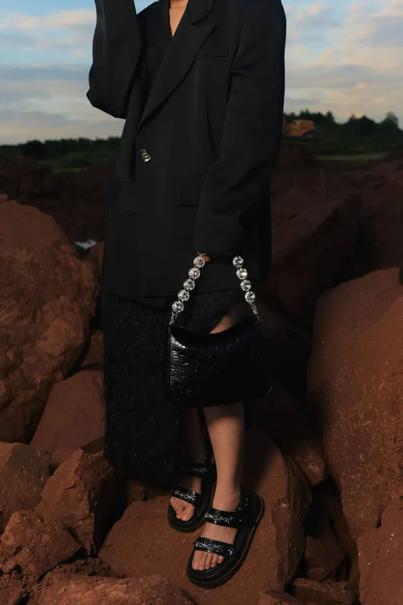 DEEPKEE original nubuck handmade full-grain genuine leather cowhide bag 鑲鑽鏈條腋下包 2203號