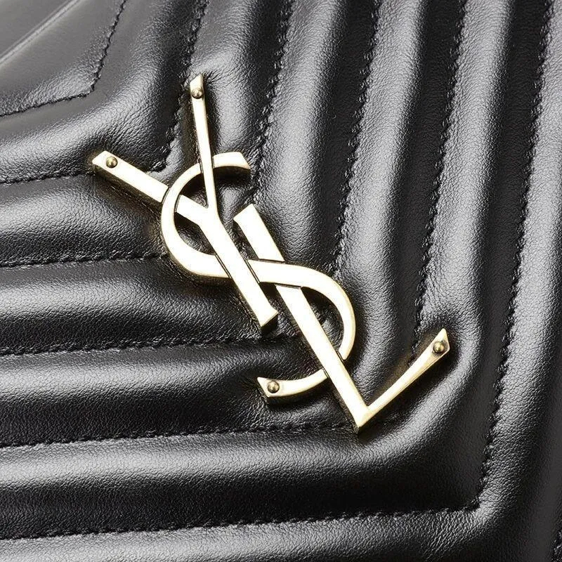 ★SAINT LAURENT*LOU ルー キルティング カメラバッグ