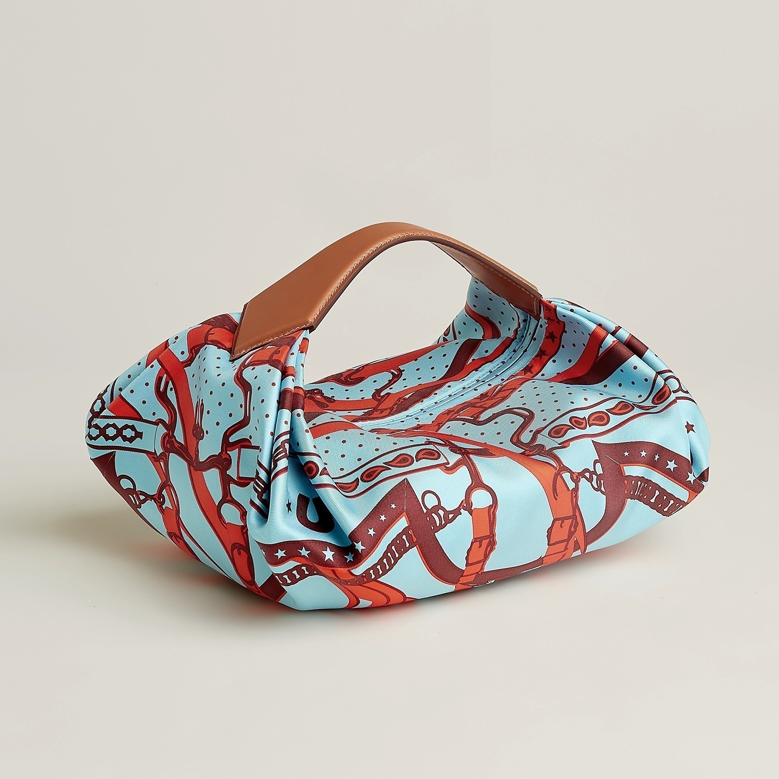 【目を引くデザイン】HERMES BALUSOIE バッグ