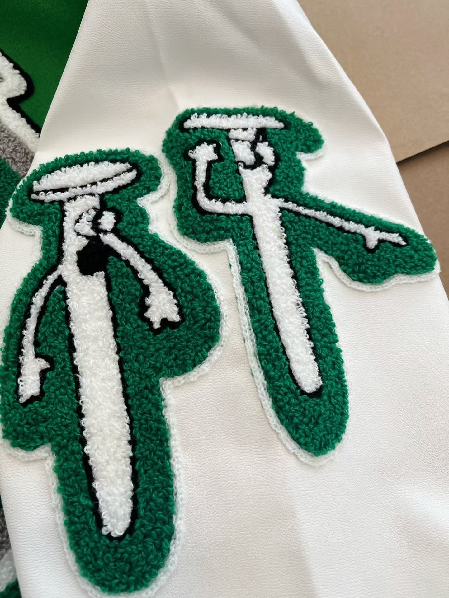 【Louis Vuitton公式旗艦店】ルイヴィトン野球のユニフォーム ジャケット