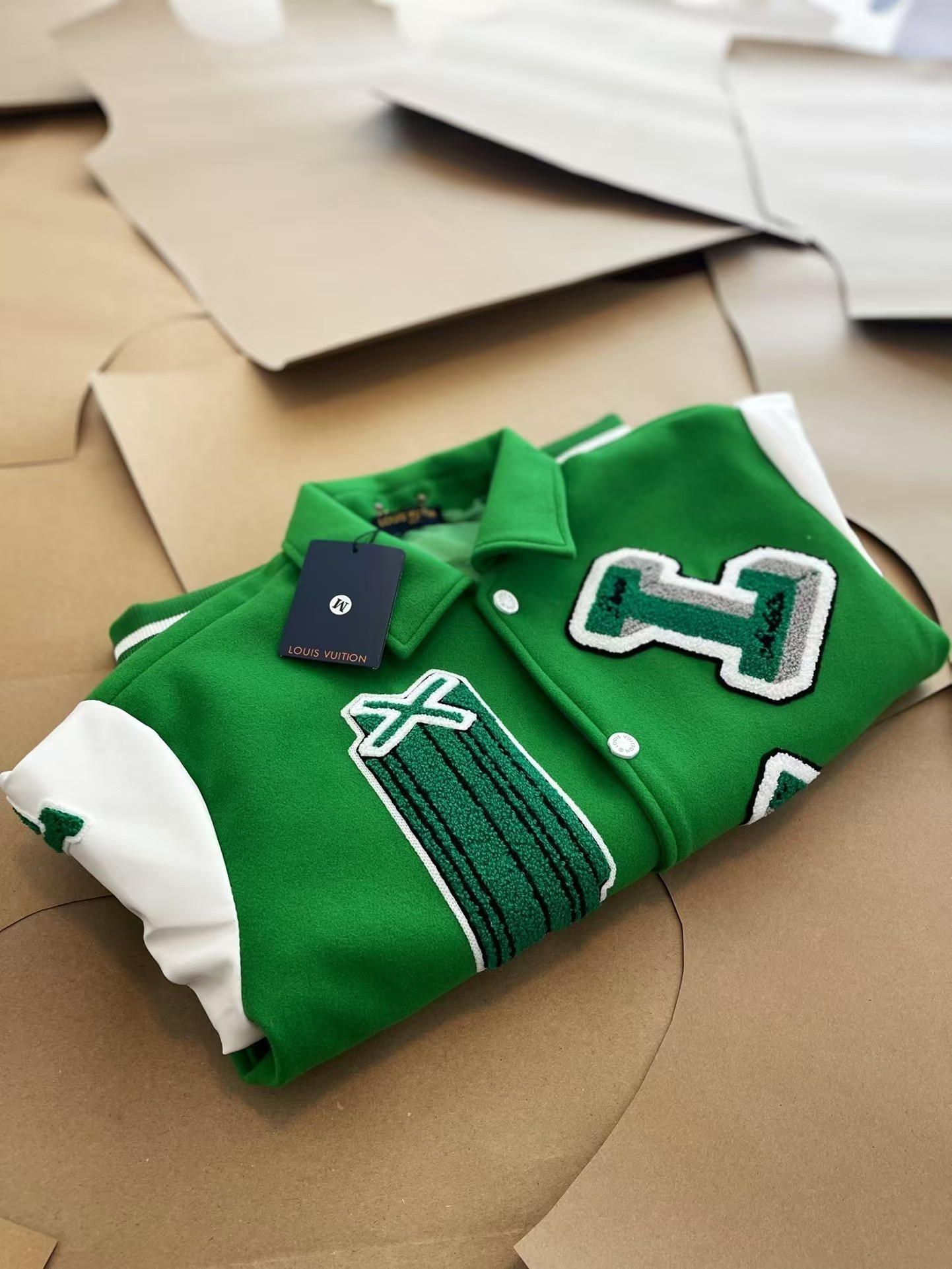 【Louis Vuitton公式旗艦店】ルイヴィトン野球のユニフォーム ジャケット