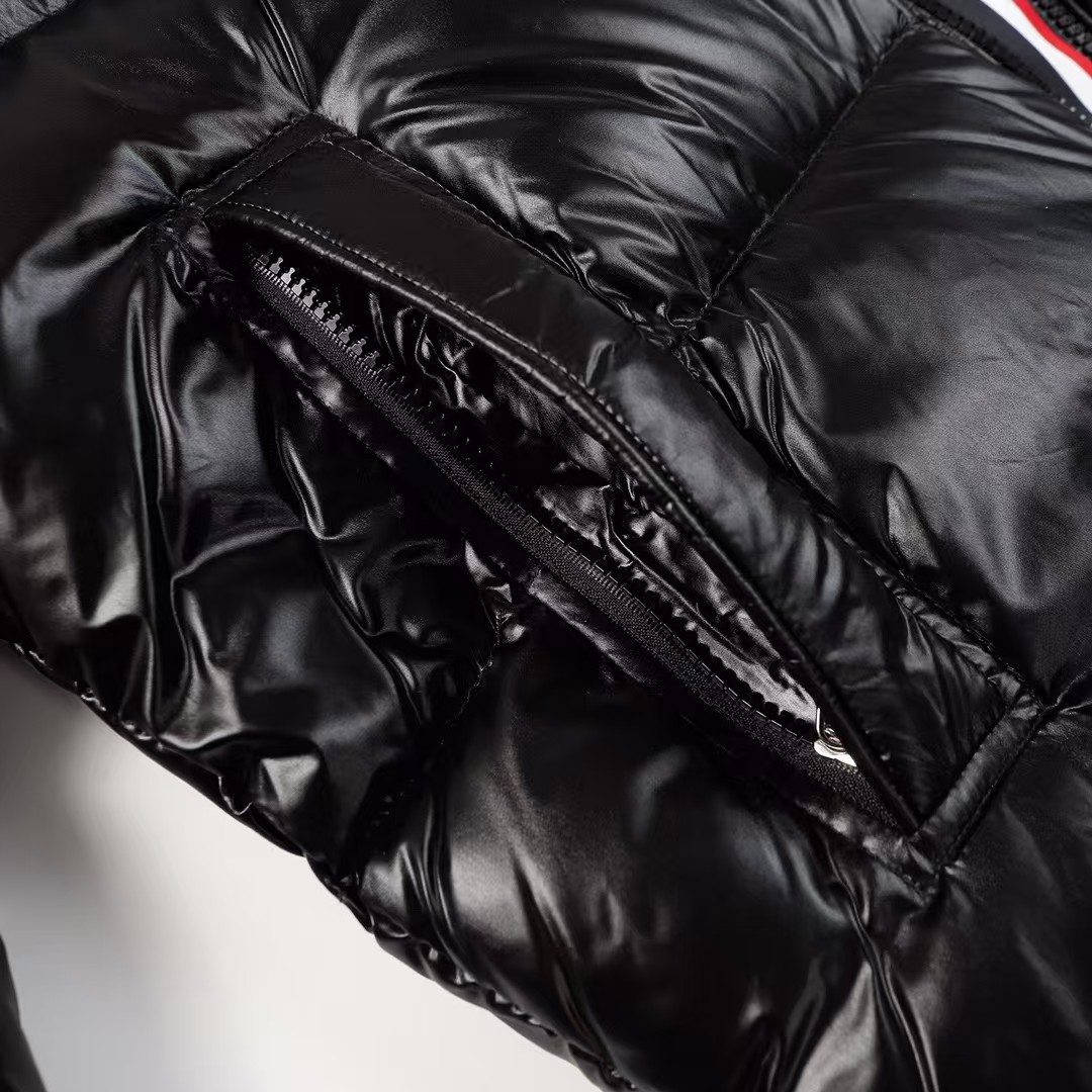 【MONCLER全国送料無料】新作数量限定予行販売モンクレールダウンジャケット