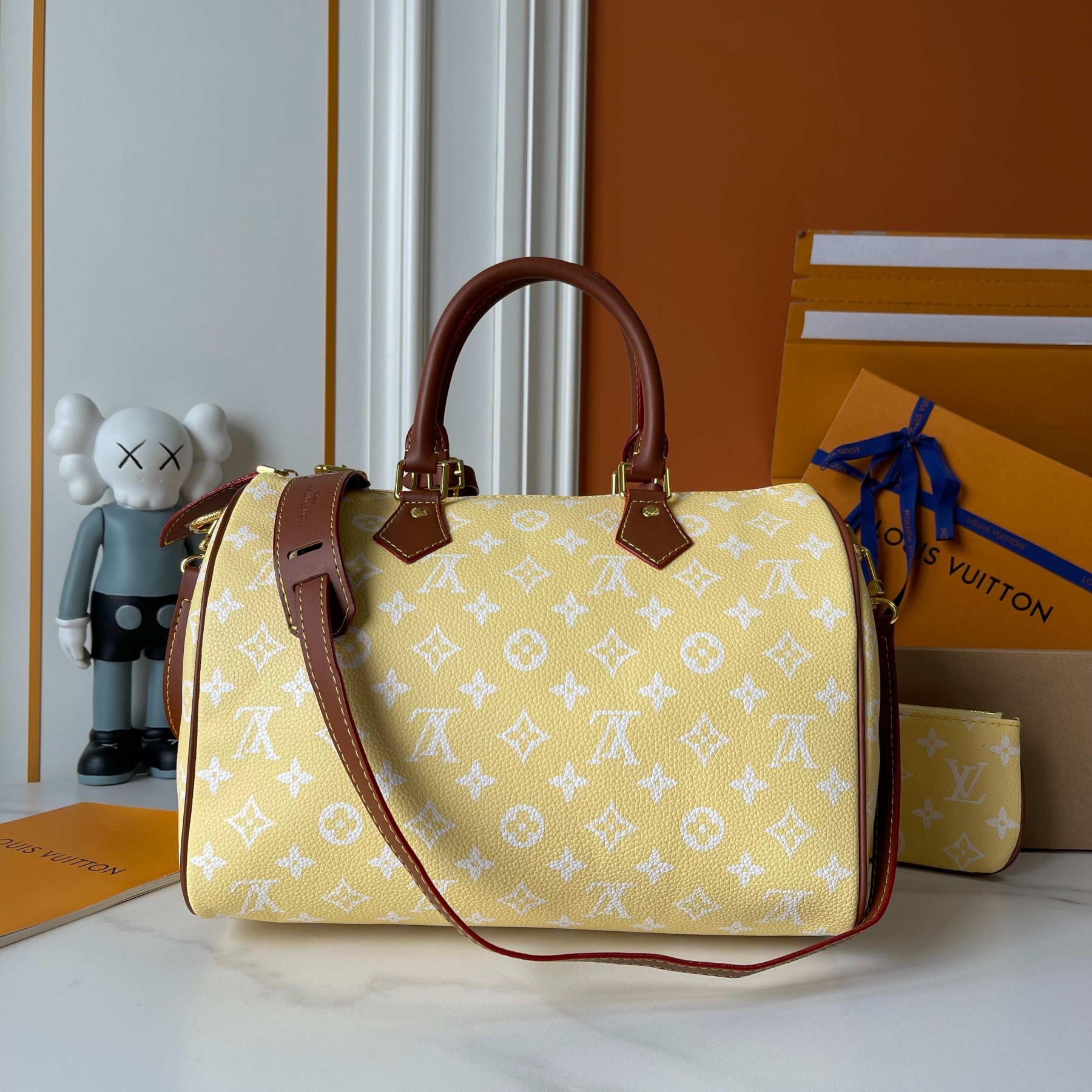 LOUIS VUITTON ルイヴィトン SPEEDY SOFT 30 ショルダーバッグ