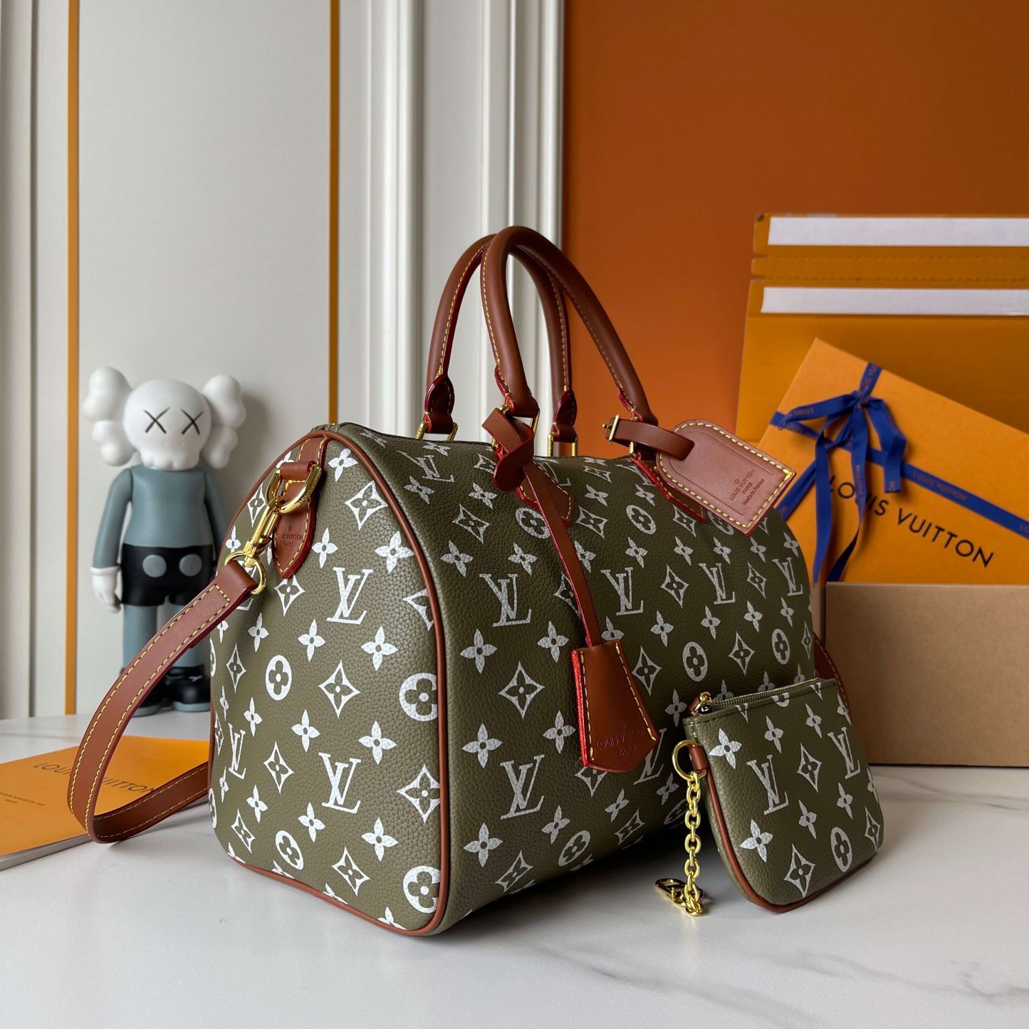 LOUIS VUITTON ルイヴィトン SPEEDY SOFT 30 ショルダーバッグ