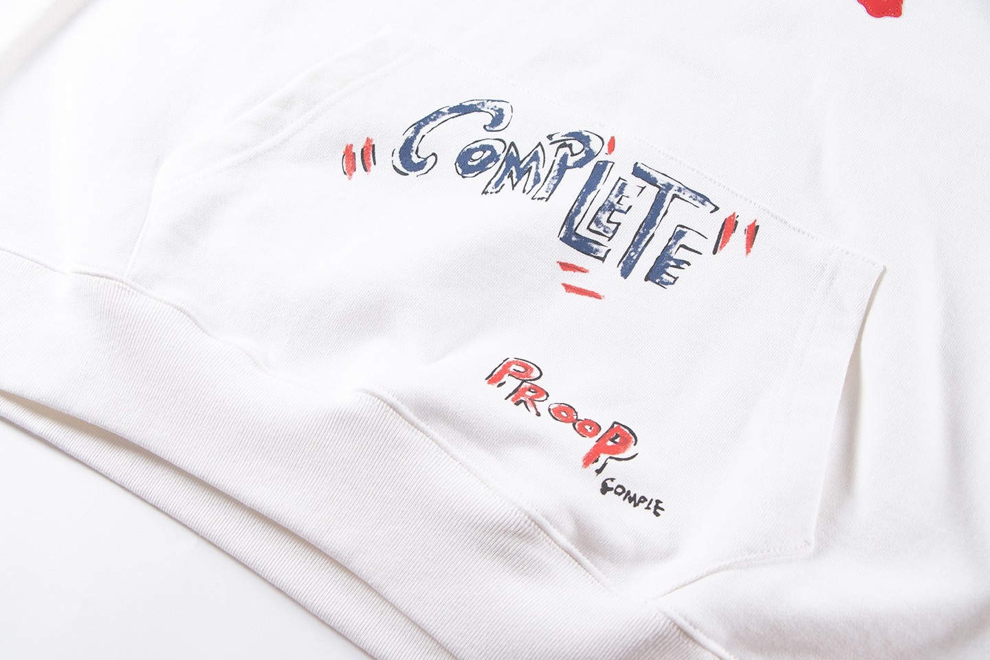 【CHROME HEARTS】クロムハーツ パーカー 男女兼用、ご好評に付き再入荷！