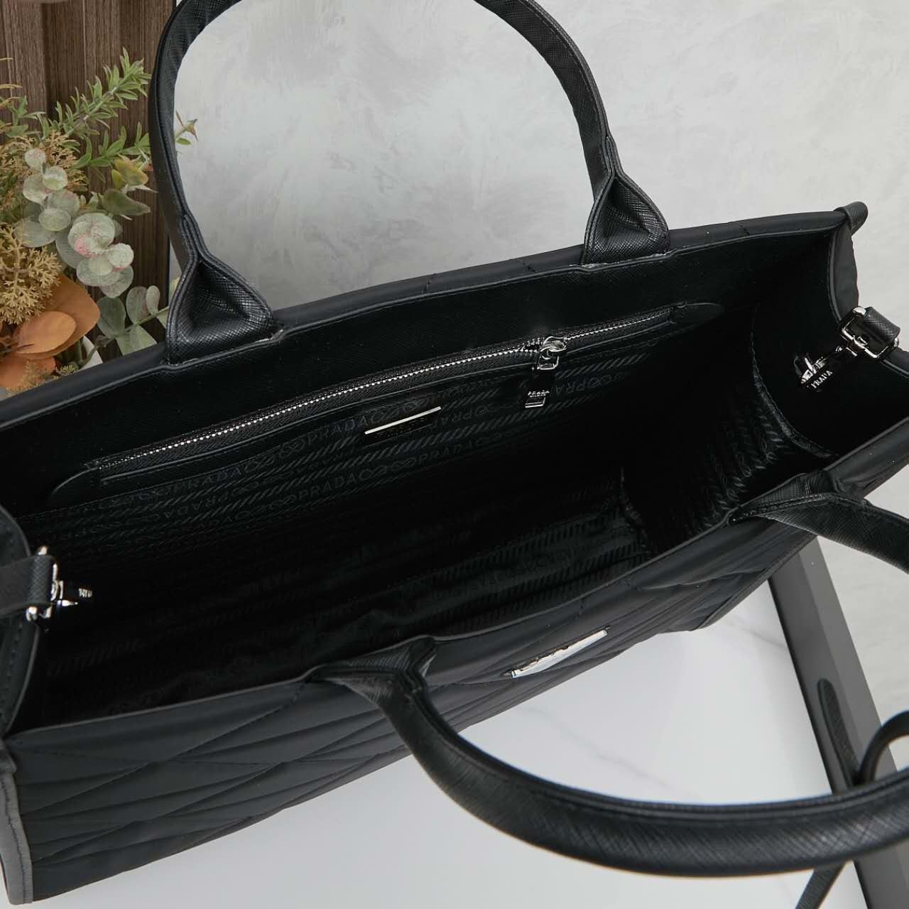 【PRADA旗艦店】(プラダ)  Symbole Tote ハンドバッグ