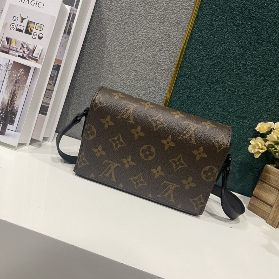 LOUIS VUITTON ルイヴィトン M83613 Steamer ショルダーバッグ