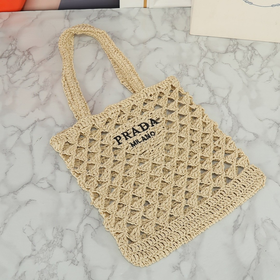 【PRADA旗艦店】プラダ わら編みバッグ 30*31CM