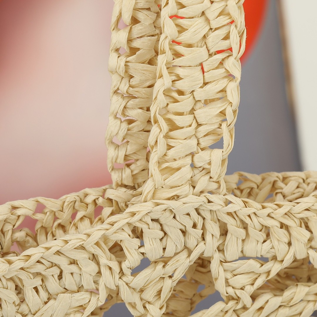 【PRADA旗艦店】プラダ わら編みバッグ 30*31CM