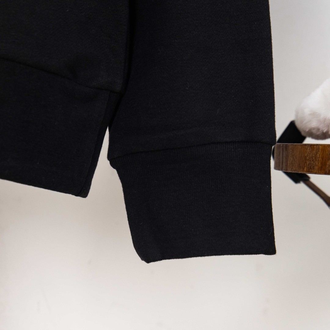 【MONCLER旗艦店】モンクレール 長袖 男女兼用 ご好評に付き再入荷！