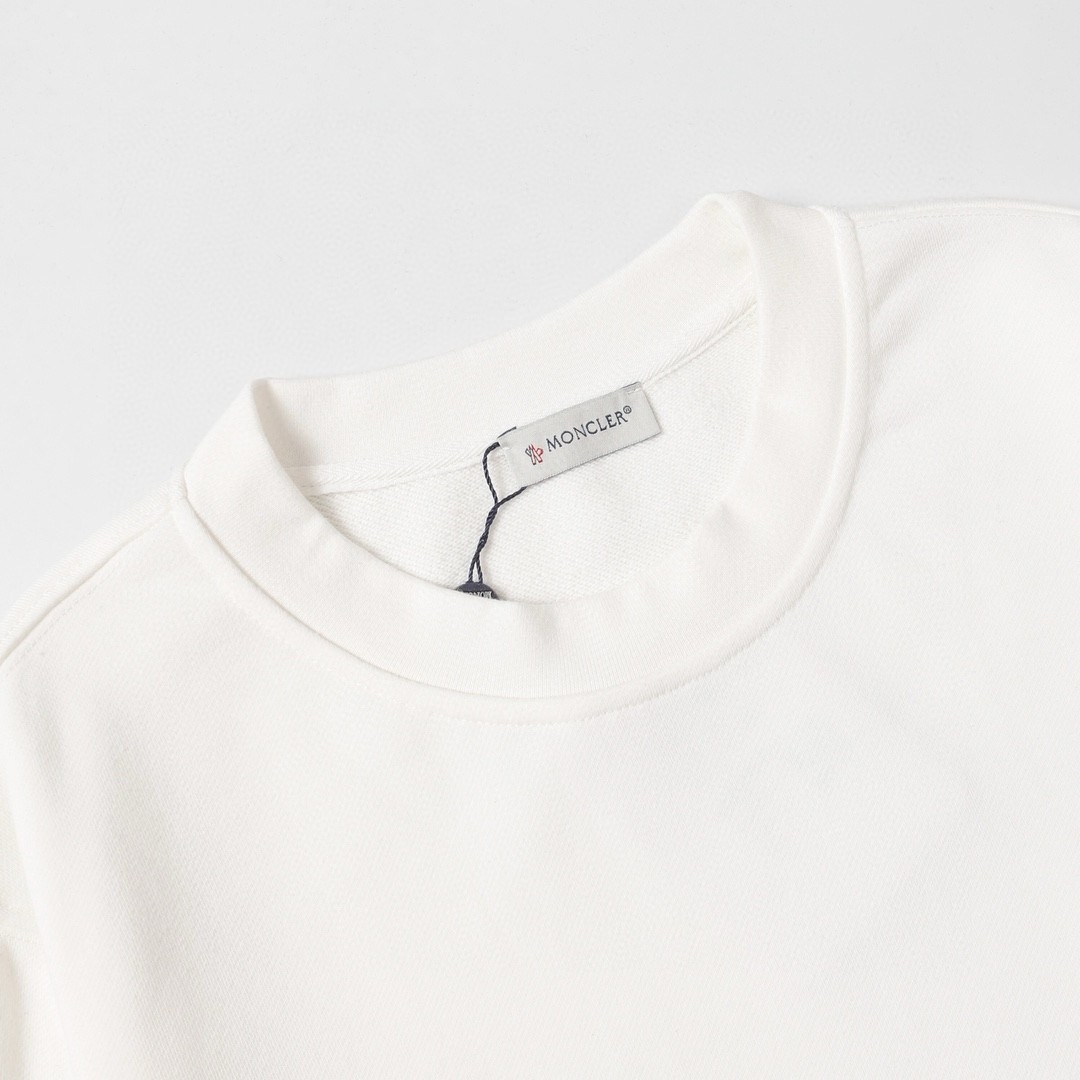 【MONCLER旗艦店】モンクレール 長袖 男女兼用 ご好評に付き再入荷！