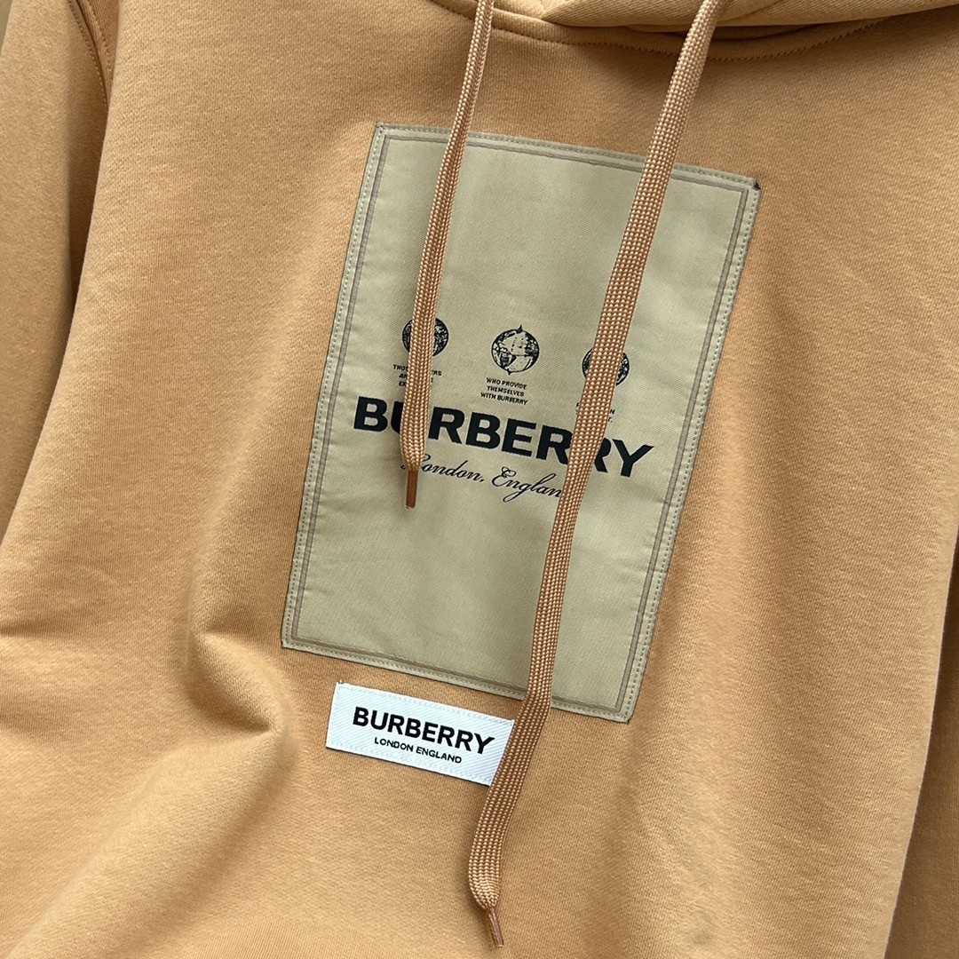 【BURBERRY旗艦店】バーバリー パーカー ご好評に付き再入荷！