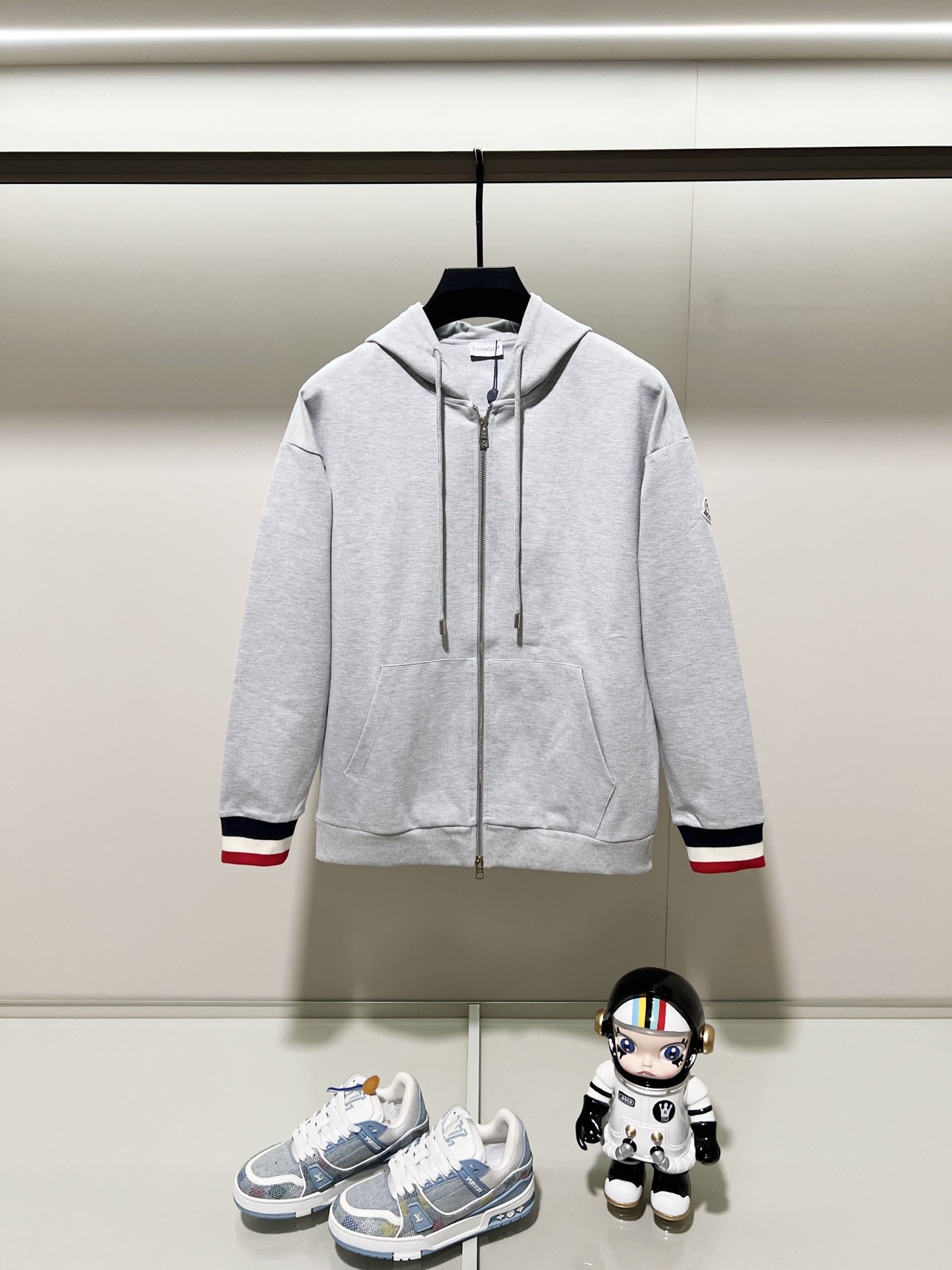 【MONCLER旗艦店】モンクレール パーカー 男女兼用 ご好評に付き再入荷！