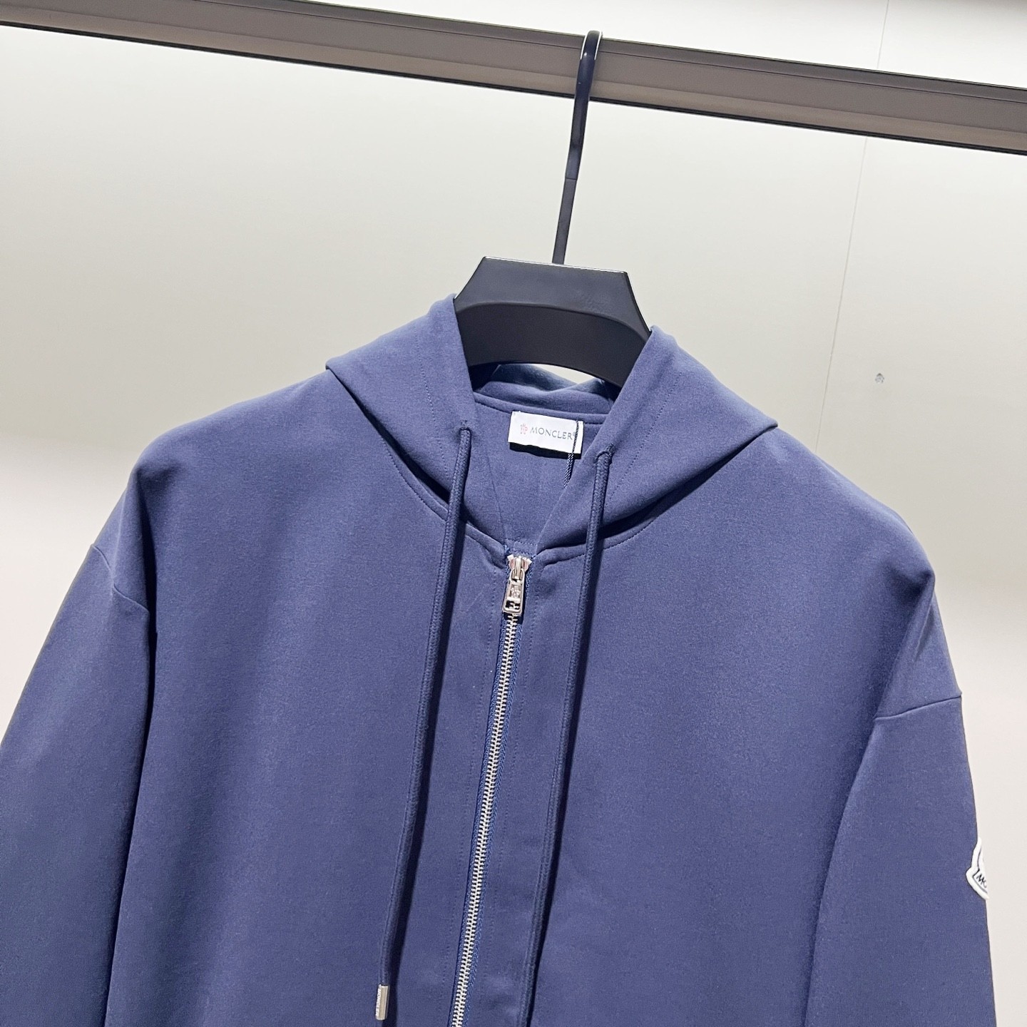 【MONCLER旗艦店】モンクレール パーカー 男女兼用 ご好評に付き再入荷！