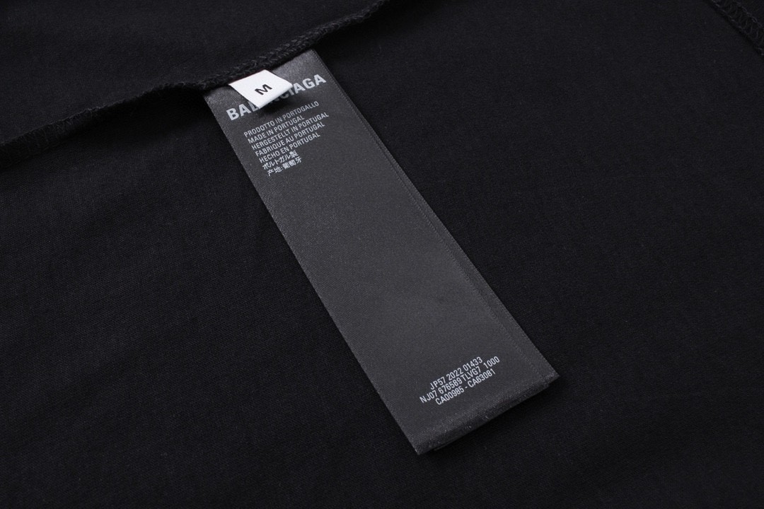 【BALENCIAGA旗艦店】バレンシアガ 刺繡長袖 ご好評に付き再入荷！