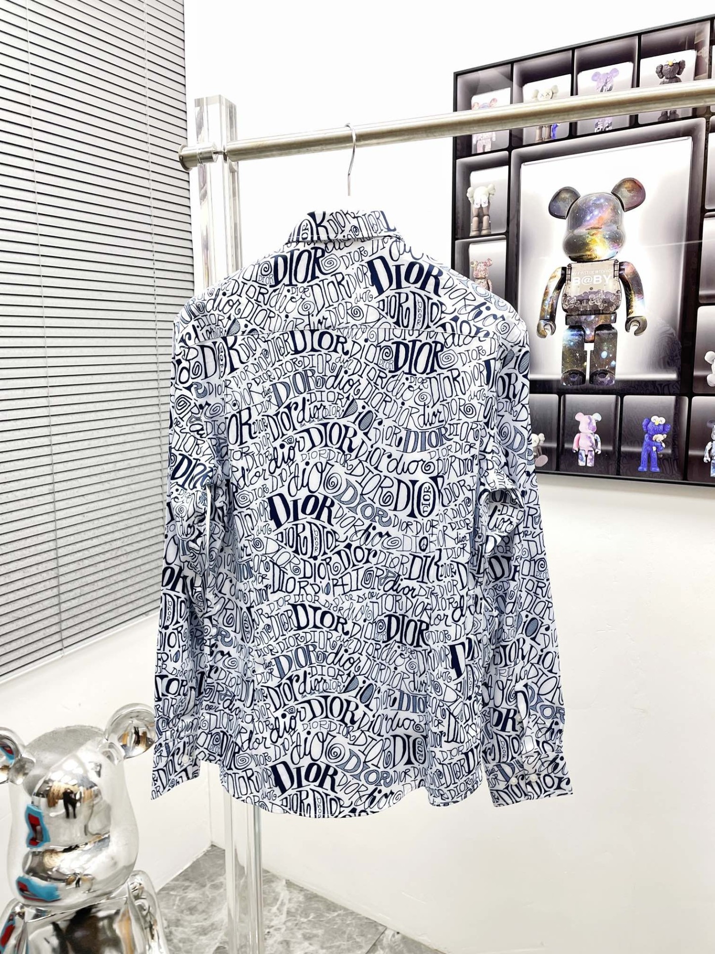 【 Dior 旗艦店】長袖シャツ、ご好評に付き再入荷【男女兼用】