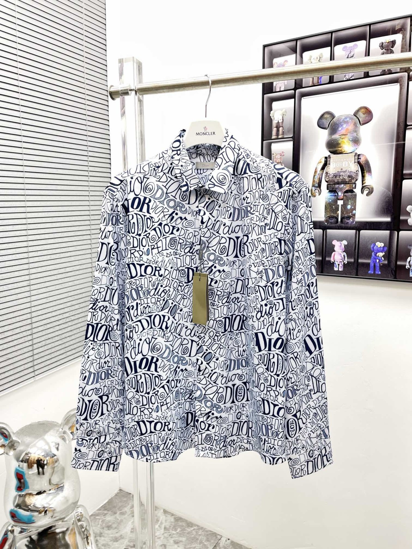 【 Dior 旗艦店】長袖シャツ、ご好評に付き再入荷【男女兼用】