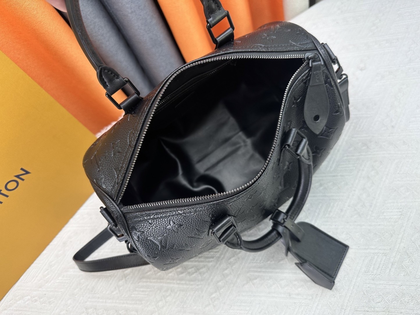 LOUIS VUITTON ルイヴィトン Speedy  Bandoulière 30 ショルダーバッグ